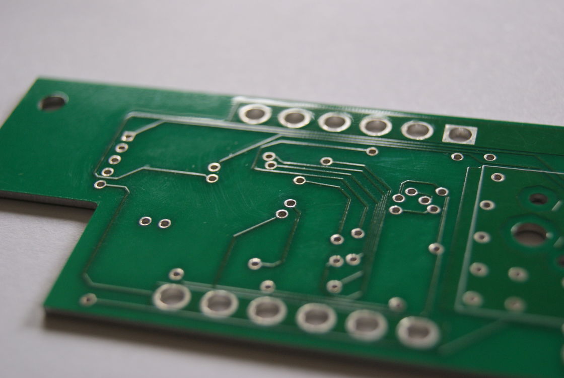 0.5/1/2/3/5/8 W Thermal Conductivity IMS PCB with White Silkscreen and ISO 9001 2015 Certification