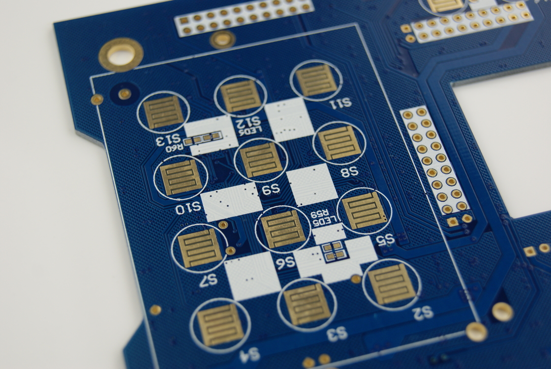 IPC-A-610 D Standard Multilayer PCB for Performance in Green Solder Mask