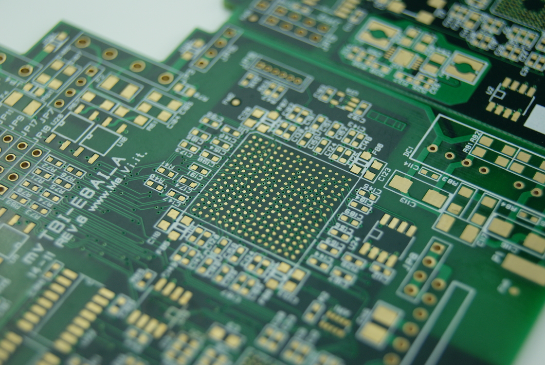 Multilayer PCB Board 1.6mm Thickness Surface Mount Technology and Green Soldermask for Superior Performance